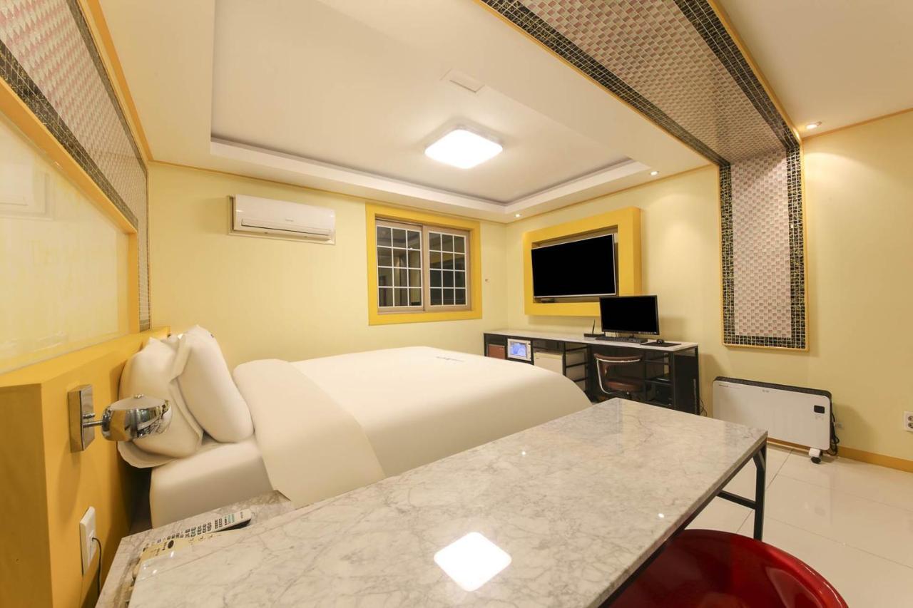 Sugar Hotel Gyeongju Exterior photo