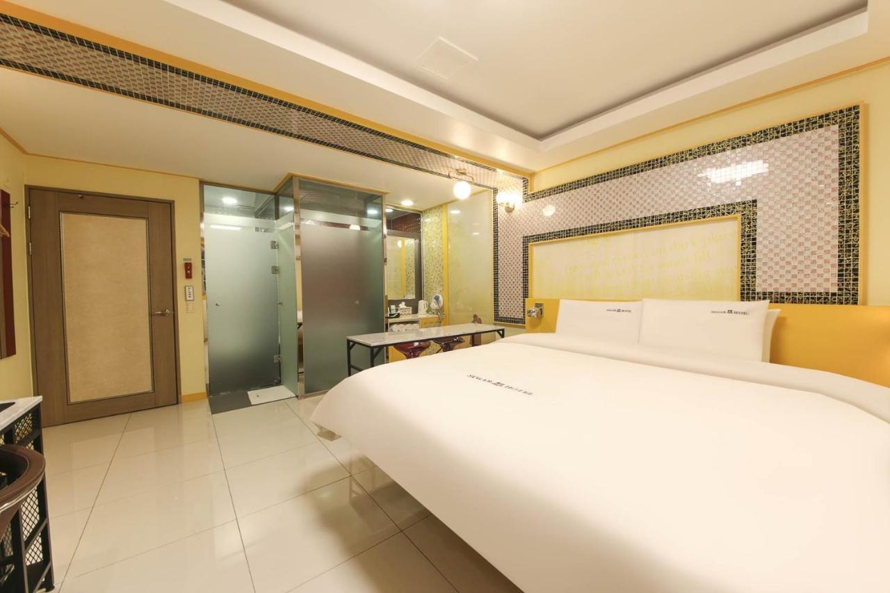 Sugar Hotel Gyeongju Exterior photo