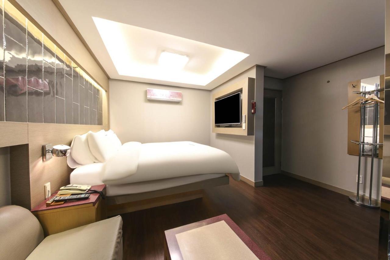 Sugar Hotel Gyeongju Exterior photo