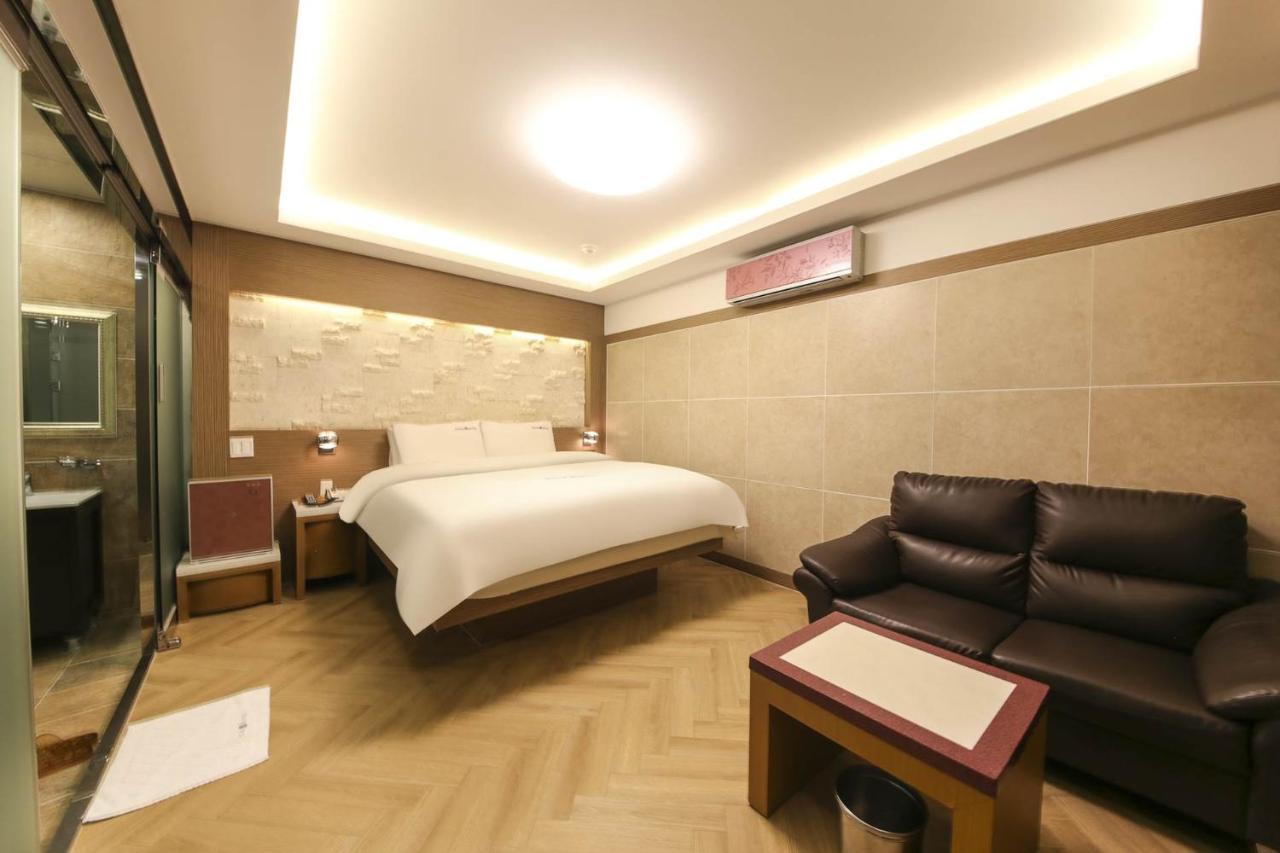 Sugar Hotel Gyeongju Exterior photo
