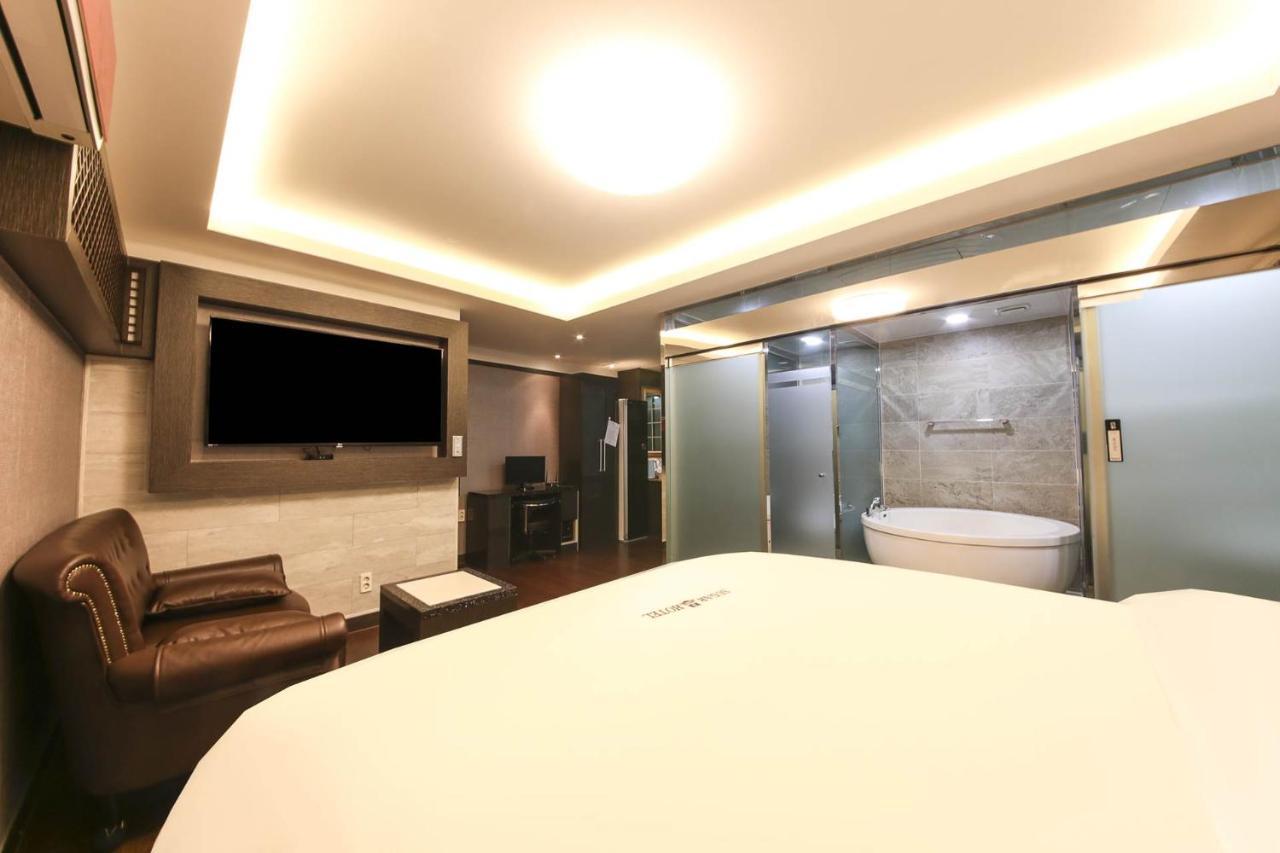 Sugar Hotel Gyeongju Exterior photo