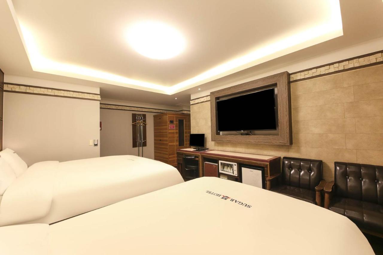Sugar Hotel Gyeongju Exterior photo